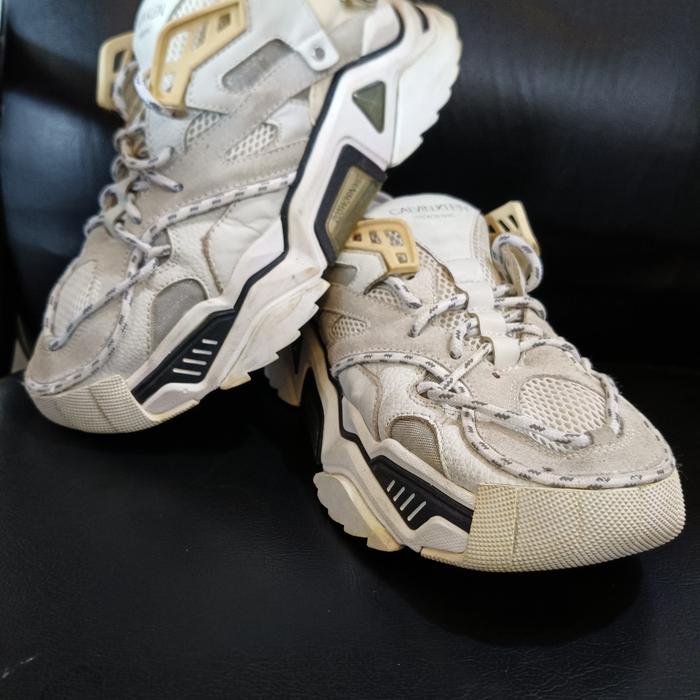sepatu prelove sport Calvin Klein size 41