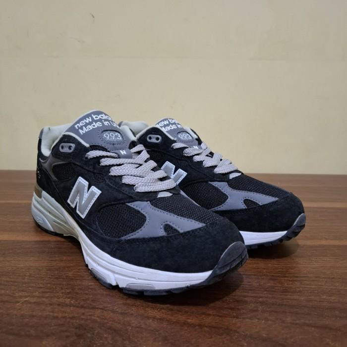 sneakers sepatu nb balance 993 black size besar