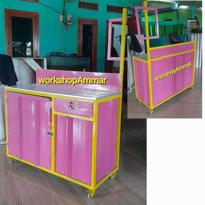 Meja booth container minimalis