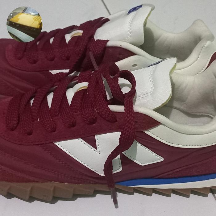 sepatu nb rc30 maroon new balance rc30 maroon sepatu casual langka sepatu baru sepatu merah marun