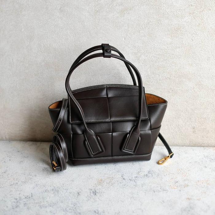 bag BV tas Mini Arco Shoulder Bag in Fondant GHW