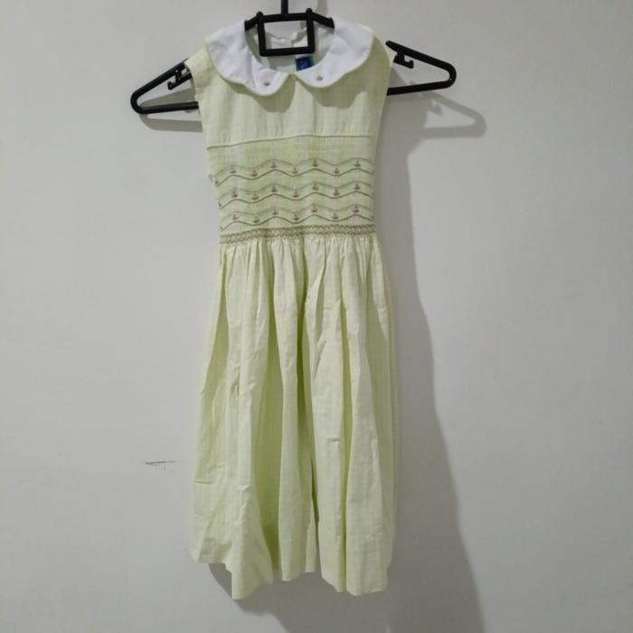 Preloved Dress smocked anak perempuan yellow Classics By anavini 4years almost new