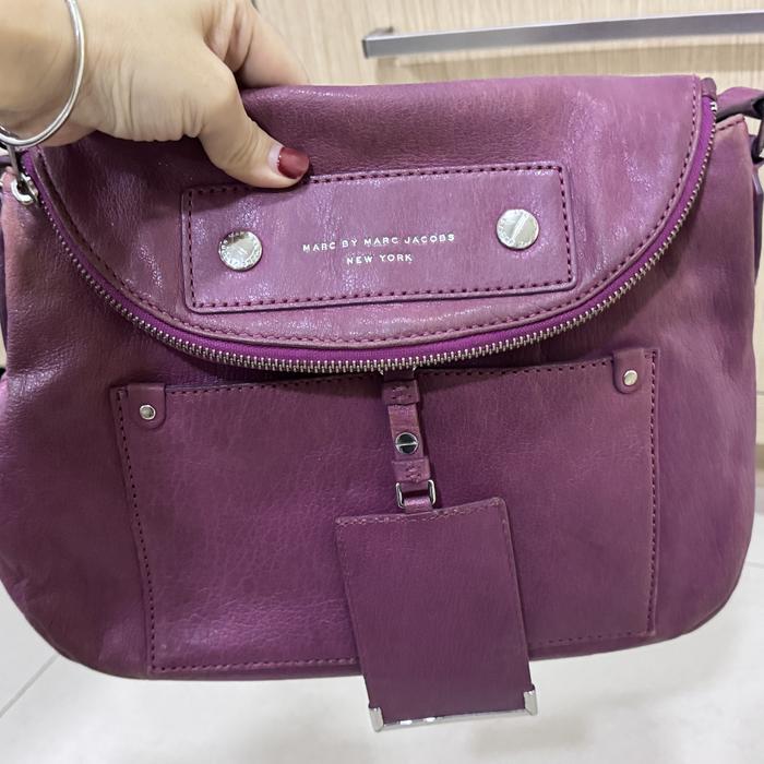 MJ preloved bag pink sling bag