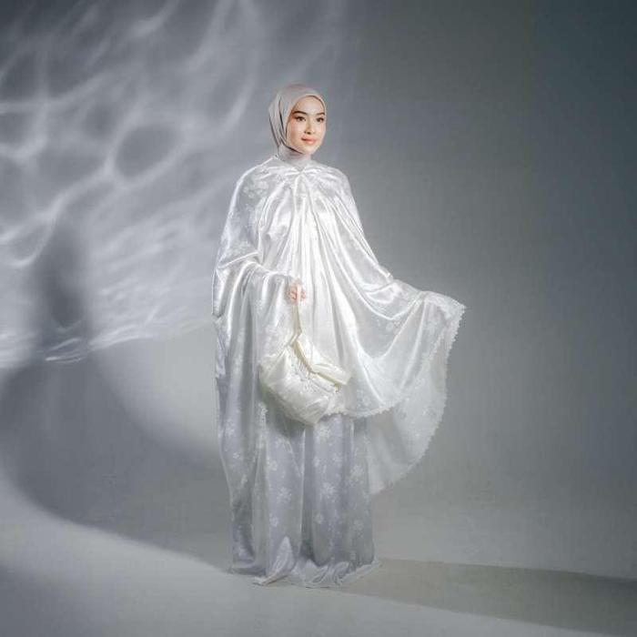 Zoya Rosemary Prayer Set - Mukena Dewasa Motif - Bahan Satin Jacquard Emboss