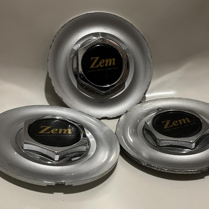 Dop Velg Bridgestone ZEM Original