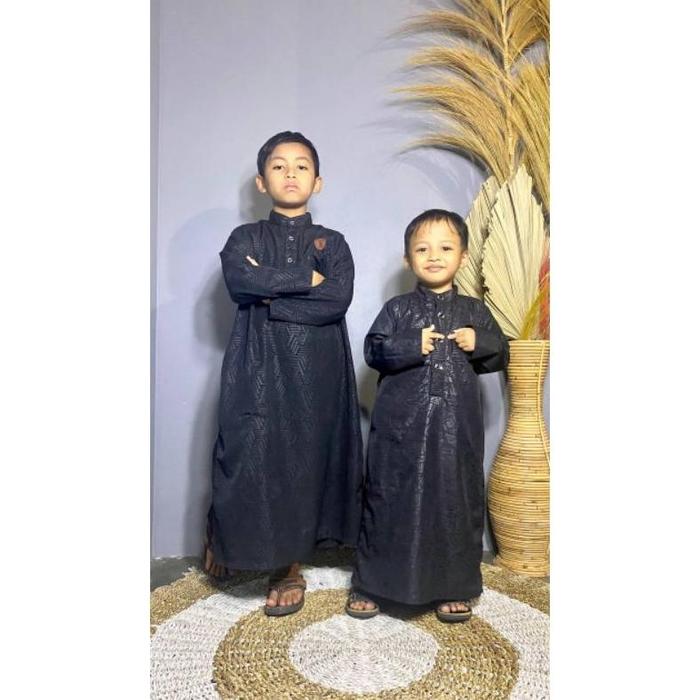 Gamis Embos Anak Laki-Laki | Jubah Anak Laki-Laki Lengan Panjang Bahan Embos | Jubah Pakistan | Juba