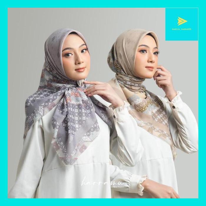 AMEL^ HARRAMU JILBAB SEGIEMPAT MOTIF MANEERA VOAL PARIS PREMIUM HIJAB SEGI 4 EMPAT KERUDUNG SQUARE L