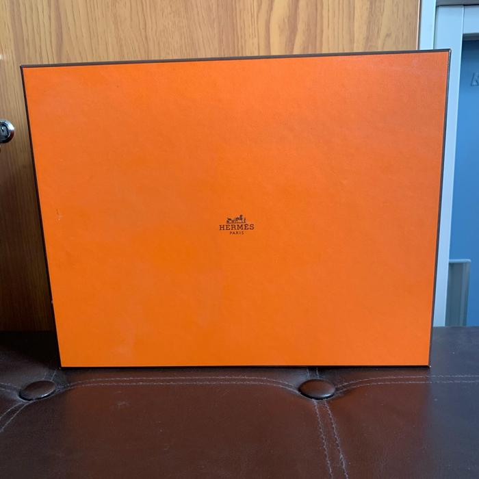 Box Hermes Preloved Authentic
