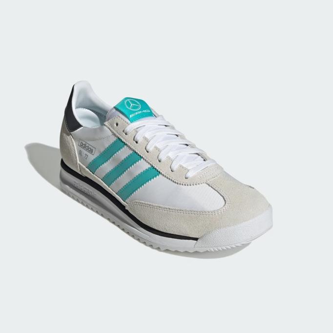 Mercedes-AMG F1 2025 SL 72 RS SHOES TRAINERS. Sepatu Unisex Pria Wanita. Official Formula 1 Merchand