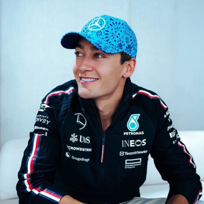 Mercedes-AMG F1 2024 George Russell Special Edition Mexico GP Cap Blue. Topi Unisex Pria Wanita Form