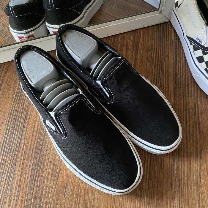 Vans slip on black white wmns original murah - sneakers second market