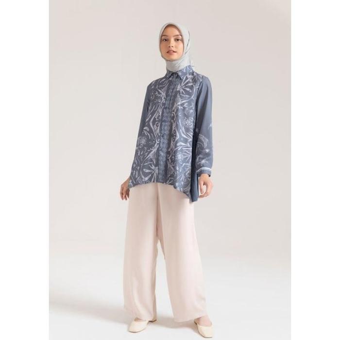 Manuju Top Ria Miranda Minang Dekade Series
