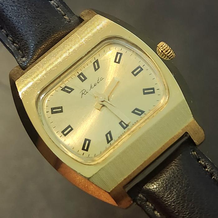 Jam tangan Raketa Rusia 2609.HA TV Shape