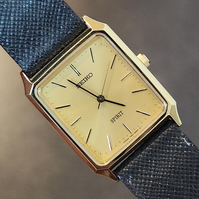Jam tangan Seiko Tank Seiko Spirit