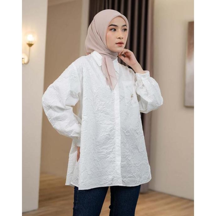 Mayoutfit Azzura Shirt | Kemeja Putih Wanita Motif Textured Aksen Payet Beads #Gratisongkir