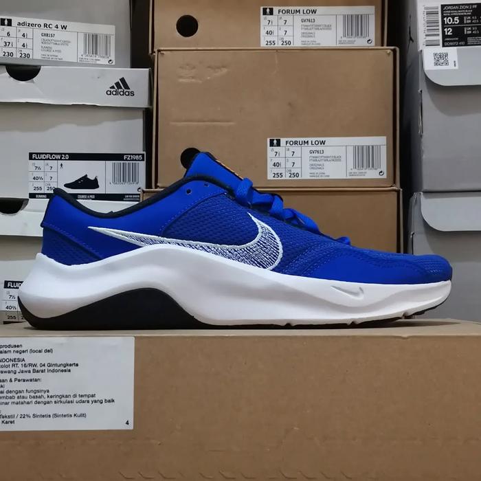 M Nike Legend Essential 3 NN
