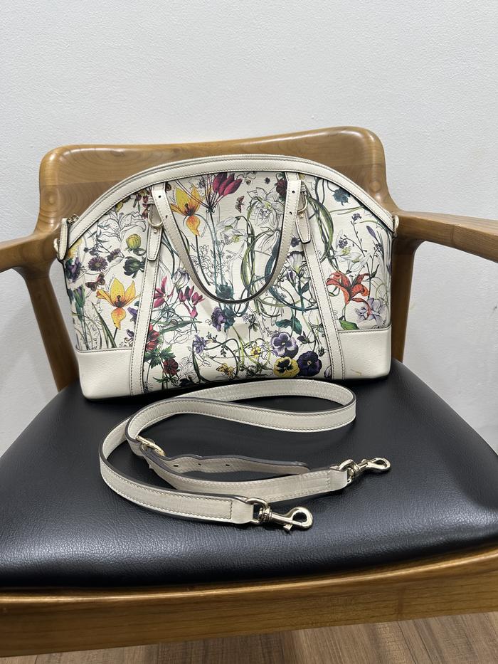 GUCCI Original Flora Nice White 2014 Shoulder Sling Tas Bag Wanita PreLoved