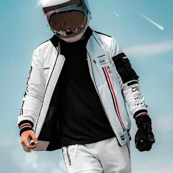 KREMLIN Bomber Jacket Space Putih - NOVA
