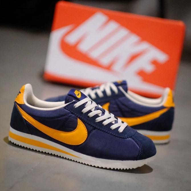 Nike Cortez Classic Nylon Navy Orange Original