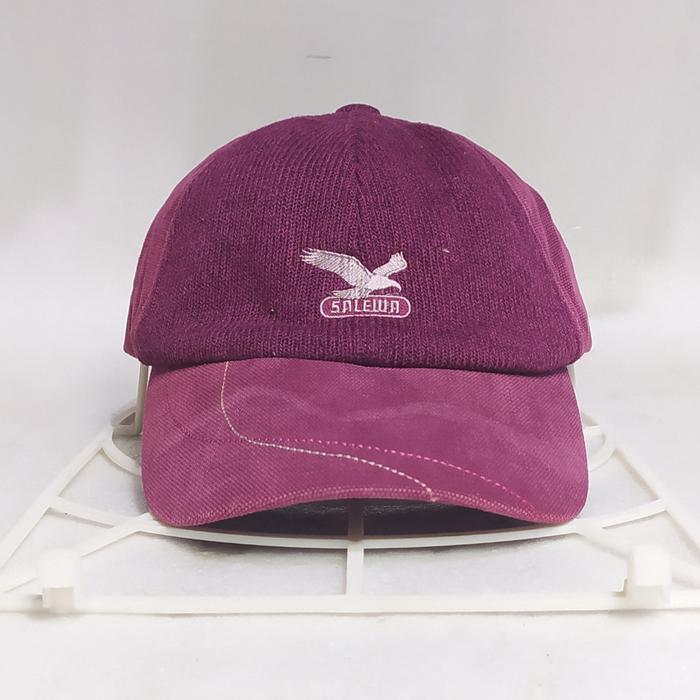topi second preloved outdoor camping gunung salewa knit stitch cap