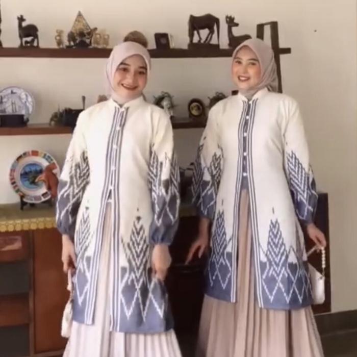 Baju Tenun Tunik Kancing Bungkus Lengan Balon Motif Cemara Putih Tulang Kondangan Etnik Terbaru
