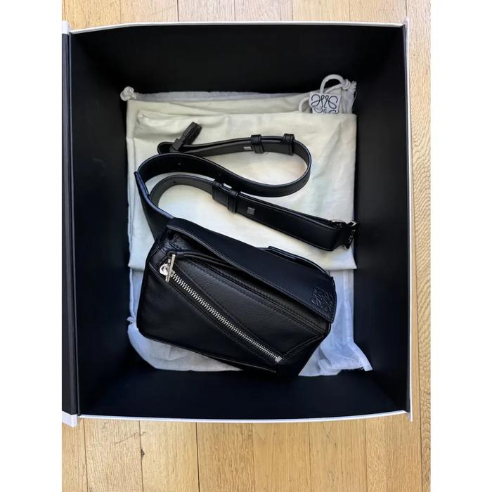 Loewe Puzzle Bag mini bumbag black