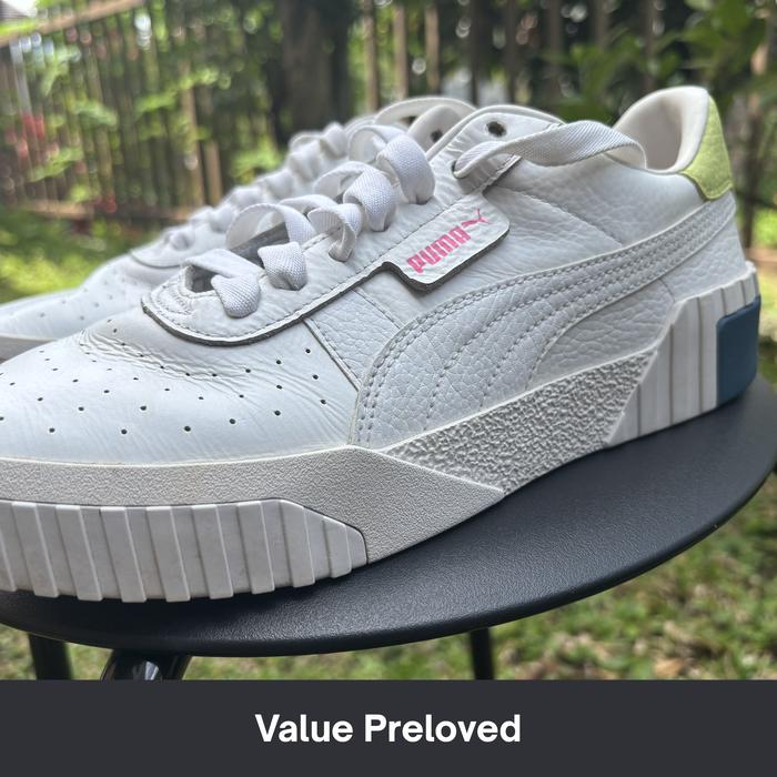 Sepatu Puma Cali Wn's ORIGINAL Woman White