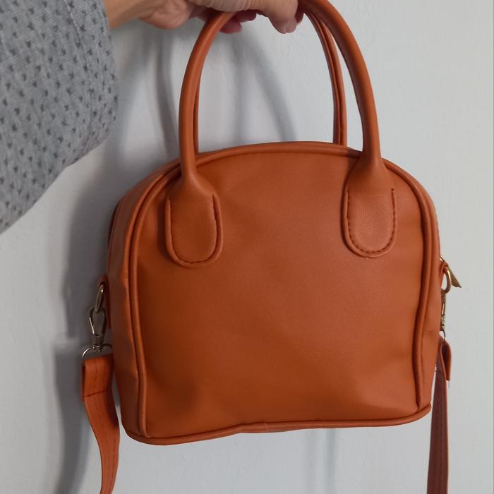 PRELOVED tas wanita slingbag handbag thrift pesta jalan kantor