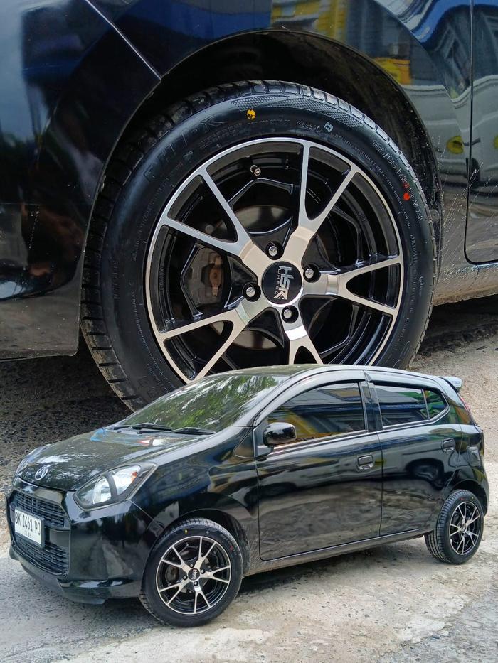 Velg dan ban mobil sidoarjo hsr r15 4x100 untuk jazz brio yaris freed mobilio swift spalsh agya ayla