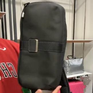 t*m. Alpha Bravo Esports Pro Sling Pack Black -  Tas Selempang Pria