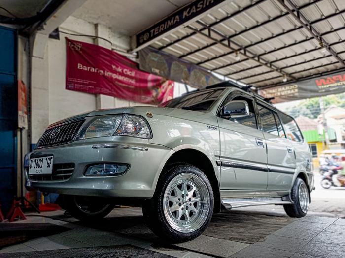 Velg dan ban mobil sidoarjo hsr r16 4x100 4x114,3 untuk jazz brio yaris freed mobilio swift spalsh a