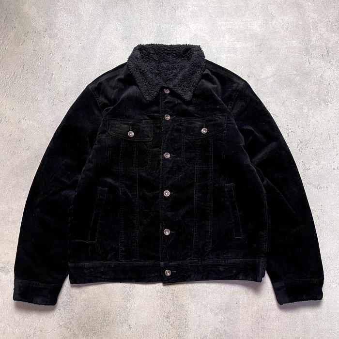 Jaket Trucker Sherpha Corduroy Global Uniqlo Size L Second