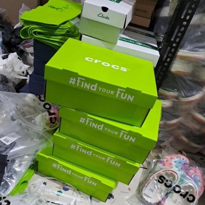 Box crocs / Bok Crocs / box SKECHERS / box fitflop / dus sepatu / sepatu box
