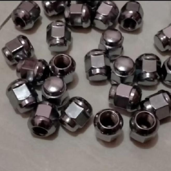 mur roda atau baut roda mobil honda  brio jazz universal
