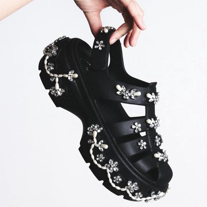 SIMONE ROCHA x Crocs Fisherman Stomp Black, White, Electric Pink 2025