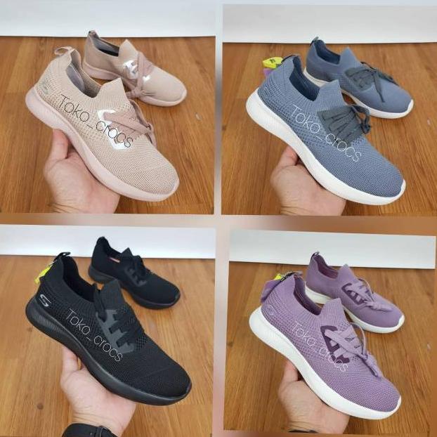 Skechers / Sepatu wanita Skechers bob sport + lengkap box