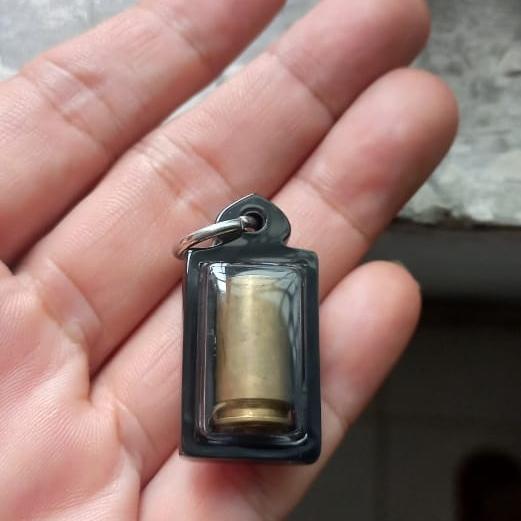 Liontin Takrut Bullet Amulet Thailand