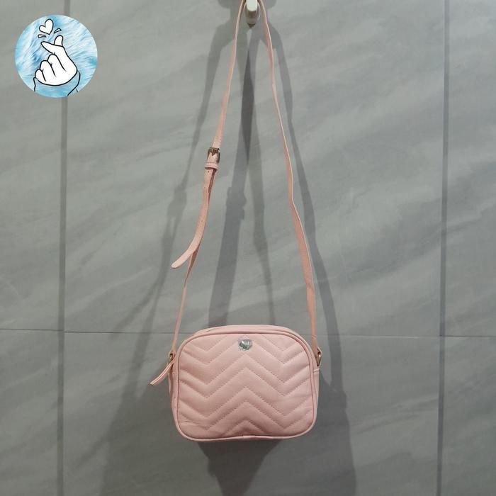 Tas preloved sling bag AGATHA PARIS