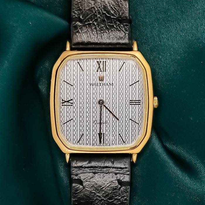 Waltham patterned dial rectangle quartz watch