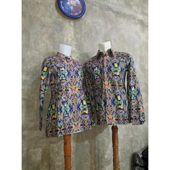 Kemeja batik kementeriman PUPR lengan pajang.