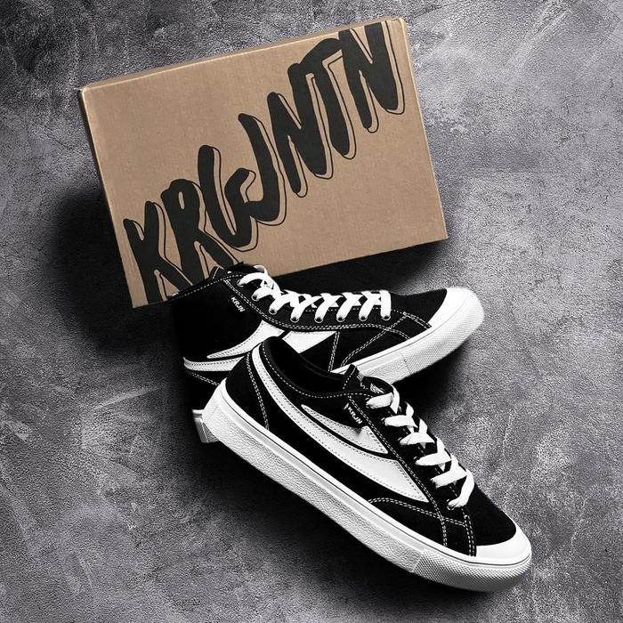 Sepatu KRJN 001 "Black" / KRJN 001 Shoes / Sepatu Distro Pria