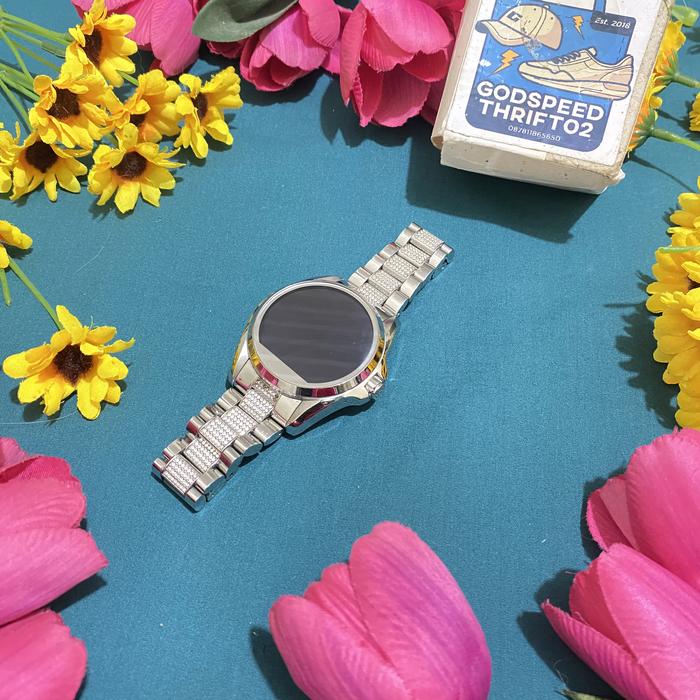 Smartwatch Michael Kors MKT5000 model DW2C Silver series Original (Second)