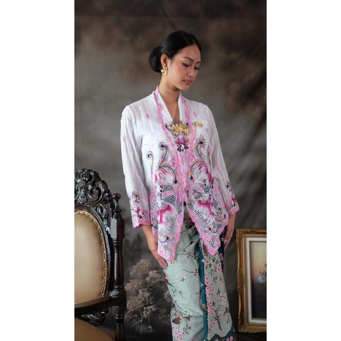 ZAALI Kebaya Dara White Phoenix