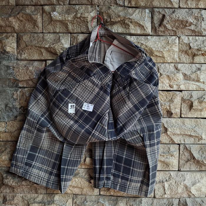 THRIFT SECOND HAND PRELOVED CELANA PRIA BAWAHAN SERBA 35K