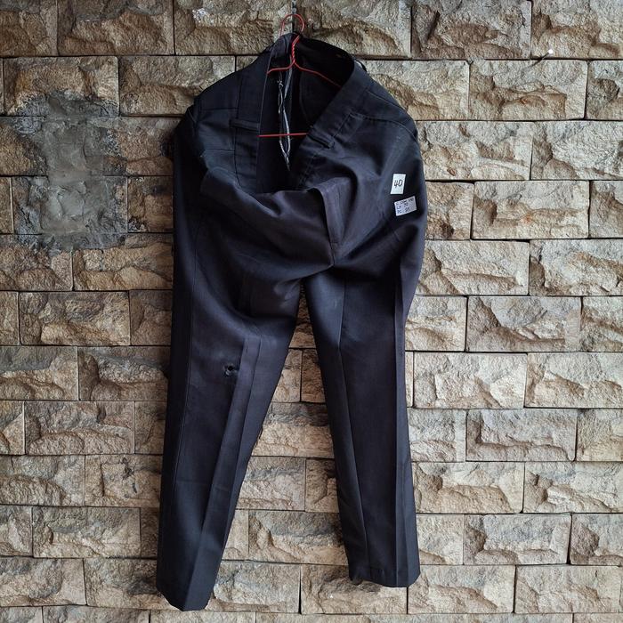 THRIFT SECOND HAND PRELOVED CELANA PRIA BAWAHAN (C-COW-010)
