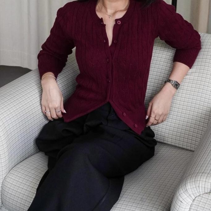 karakiri - Carol Cable Knit Cardigan