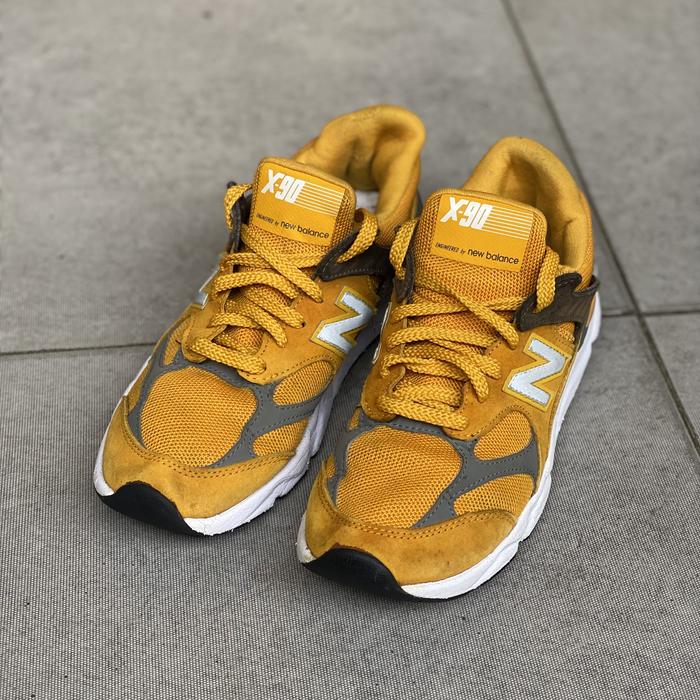 Preloved sepatu second New Balance NB X-90 rare colour original