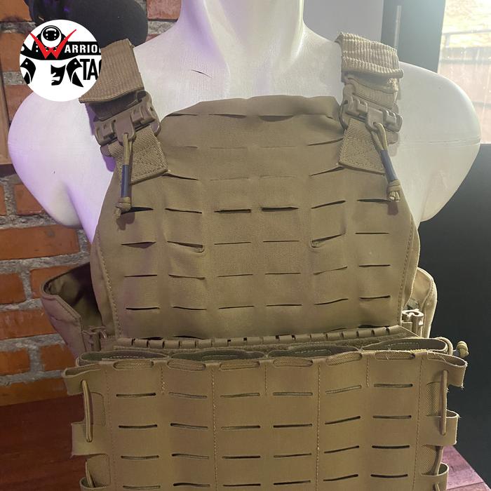 Original STT First Spear Plate Carrier Set Second Mint Condition (95%) (No Battle worn, No Tear, Spo