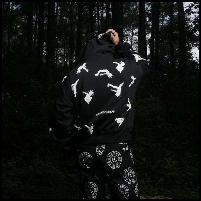 Convergent Boxy Zip Hoodie Keen - Black Hoodie Pria Wanita Unisex Promo