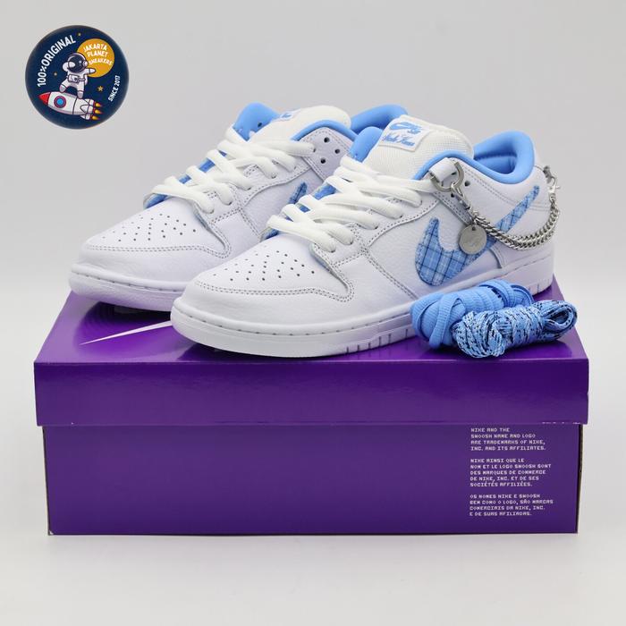 Nike SB Dunk Low Pro x Nicole Hause Victory Of The People "White/University Blue/White" Original BNI